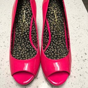 Jessica Simpson pink heels